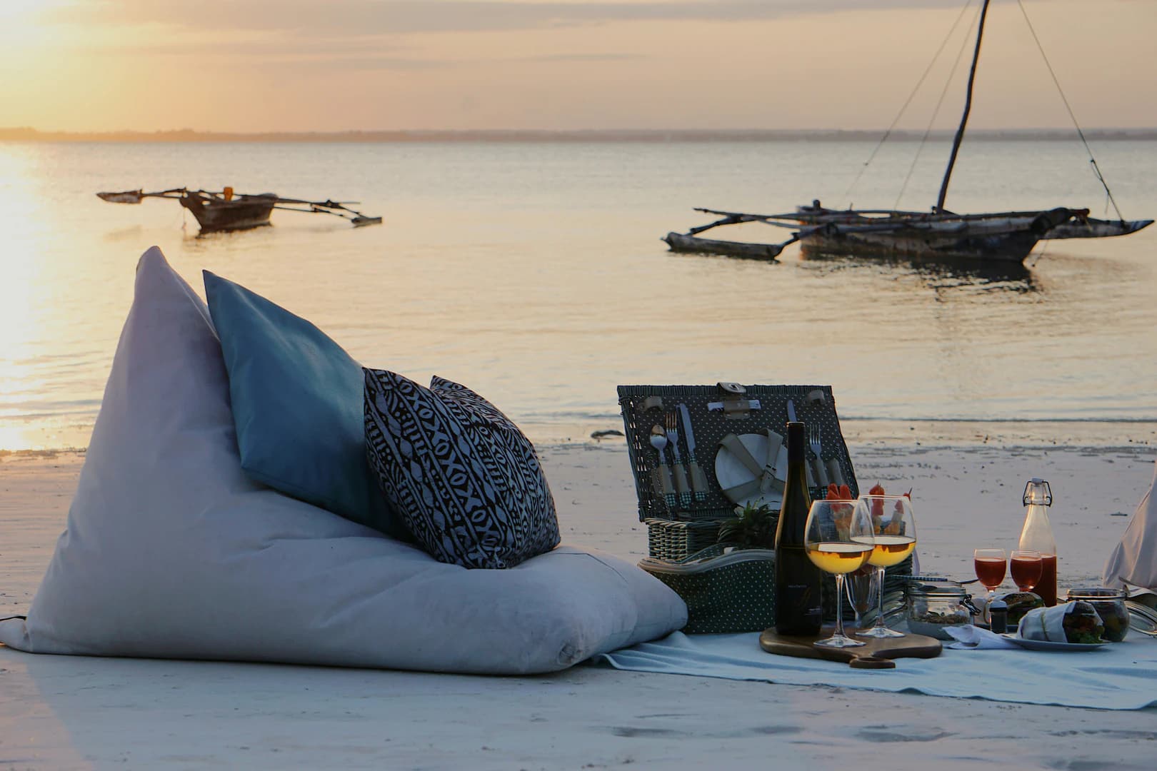 10-Day Honeymoon Safari & Zanzibar Beach